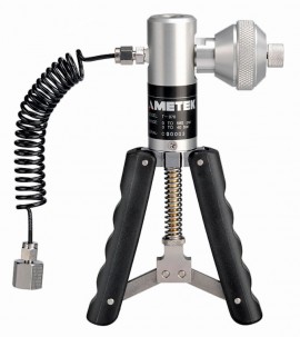 AMETEK M&amp;G AM-T-970 Pneumatic Hand Pump, 0 to 580 psi, 40 bar-