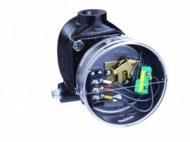 Dwyer 123-7000-153 Water Level Controller with Cast iron chamber &amp; SPDT Snap switch-