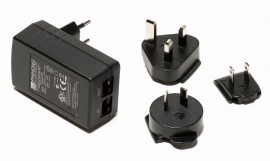 FLIR T911183 Gigabit PoE Injector with Multi-plugs, 16W-