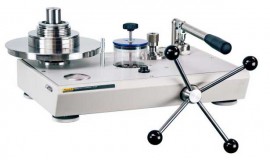 Fluke P3223-KGCM2 Dual-PCU Hydraulic Water Deadweight Tester, 1 to 350kgf/cm2-
