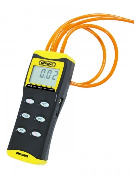 General Tools DM8252RS Precision Digital Manometer with rubber stoppers, 0 to 2 psi-