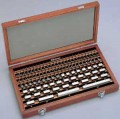 Mitutoyo 516-356-26 Metric Gauge Block Rectangular Ceramic Set, 56, grade AS-2-