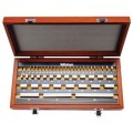 Mitutoyo 516-958-26 Metric Gauge Block Rectangular Steel Set, 47, grade 0-