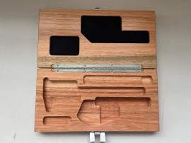 Mitutoyo 64PPP932 Mahogany Case-