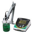 OAKTON PH 700 Benchtop pH Meter-