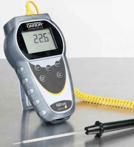 OAKTON WD-35427-10 Temp 10 Thermocouple Thermometer, 10K-