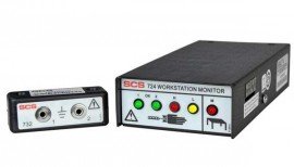 SCS 724 Workstation Monitor with power adapter-