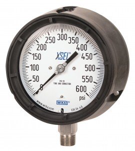 WIKA 233.34 Pressure Gauge, 0/3000 psi/kpa, 4.5&amp;quot; dial, &amp;frac12;&amp;quot; NPT lower mount, black thermoplastic-